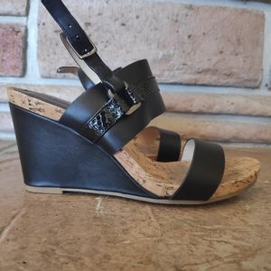 5/$25 Pesaro black heels
